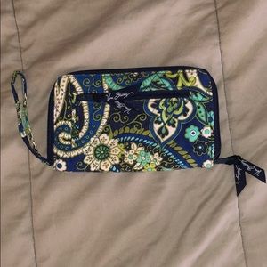 Vera Bradley wristlet wallet